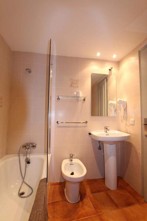 Residencial Super Stop פאלאפרוג'ל מראה חיצוני תמונה